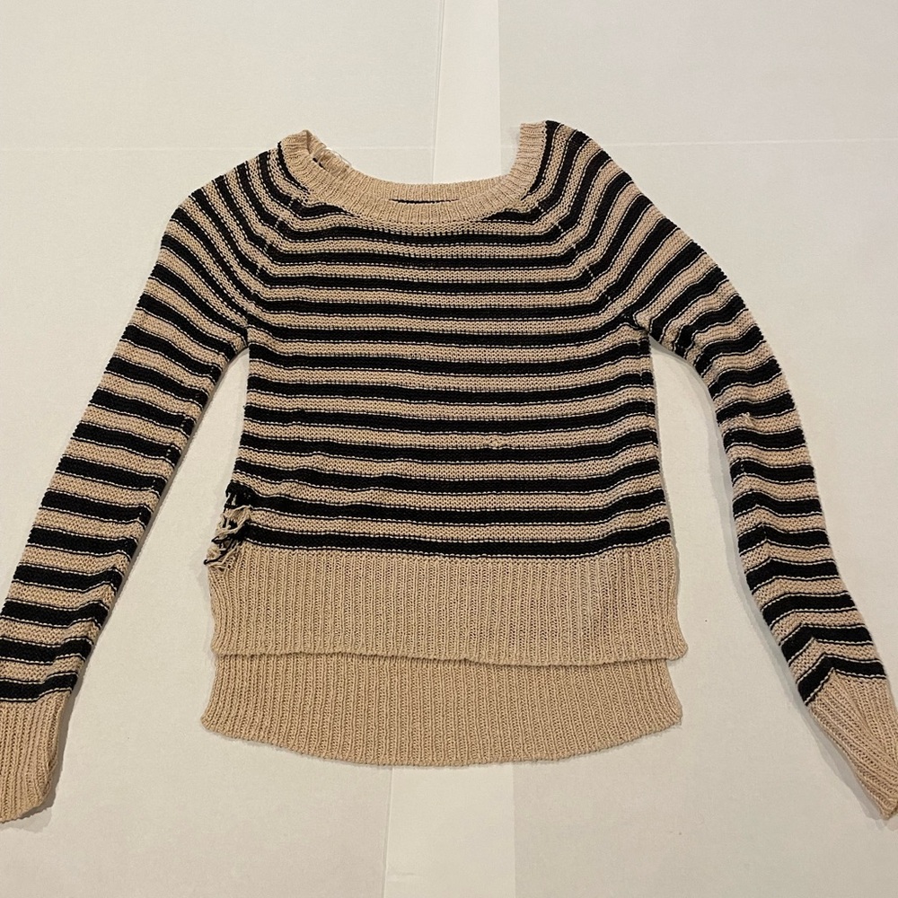 BCBG Maxazria black & cream sweater